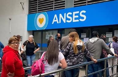 Cuándo cobro Anses: el calendario de pagos para jubilados, beneficiarios de AUH y planes sociales en junio 2024