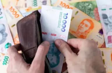 Créditos para AUH, SUAF y jubilados de ANSES: cuánto te dan con cuotas de $320.000